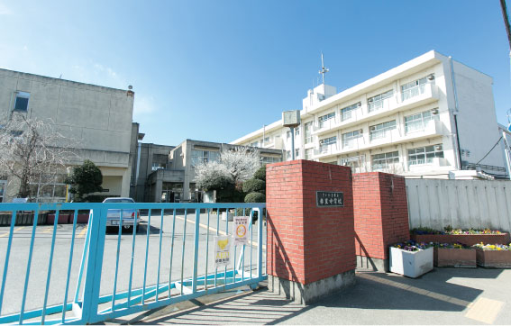 【春里中学校】