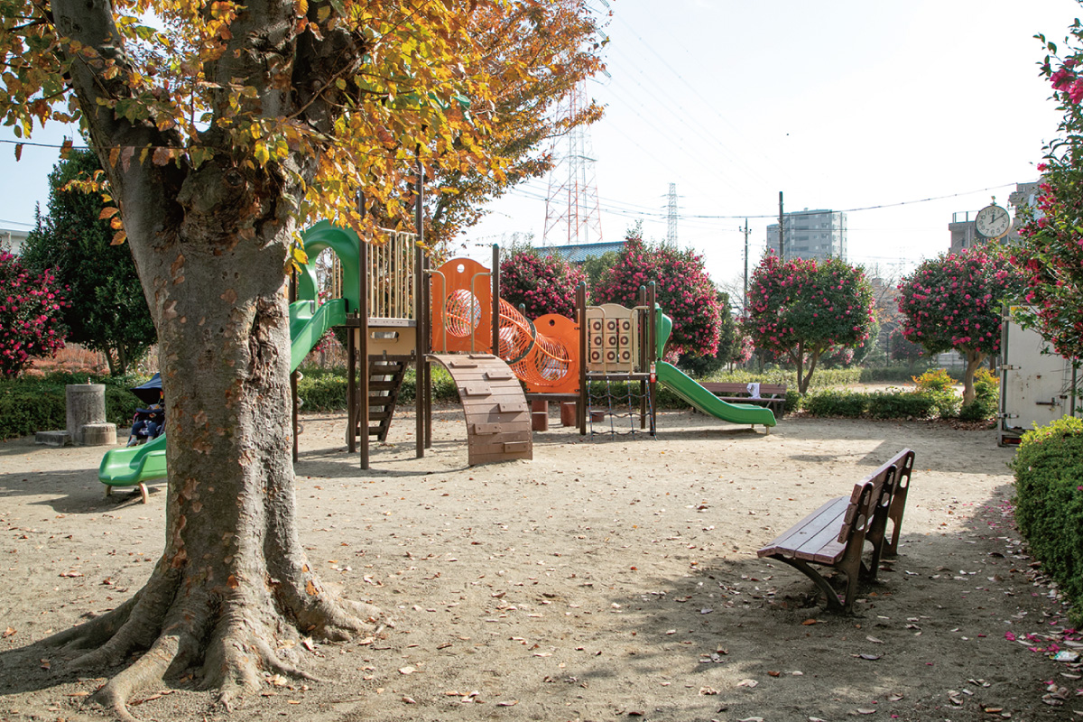 【戸塚西台公園】 【戸塚西台公園】