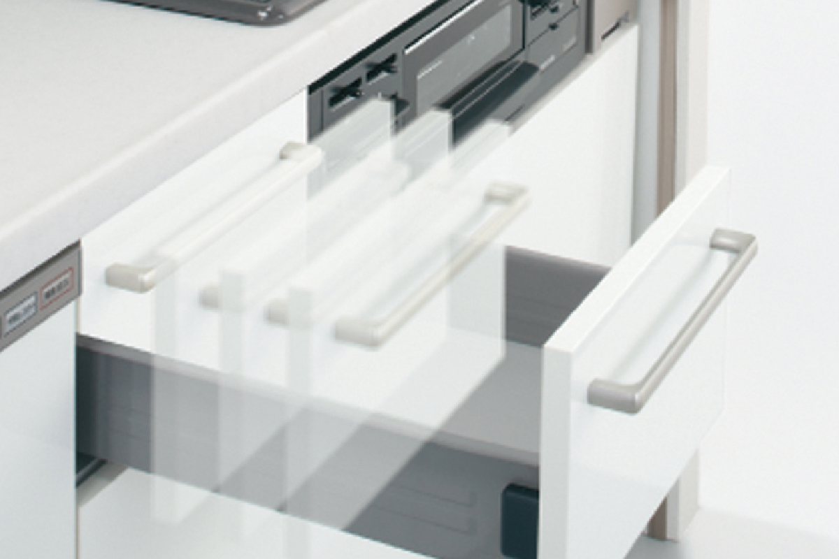 【ブルモーション】