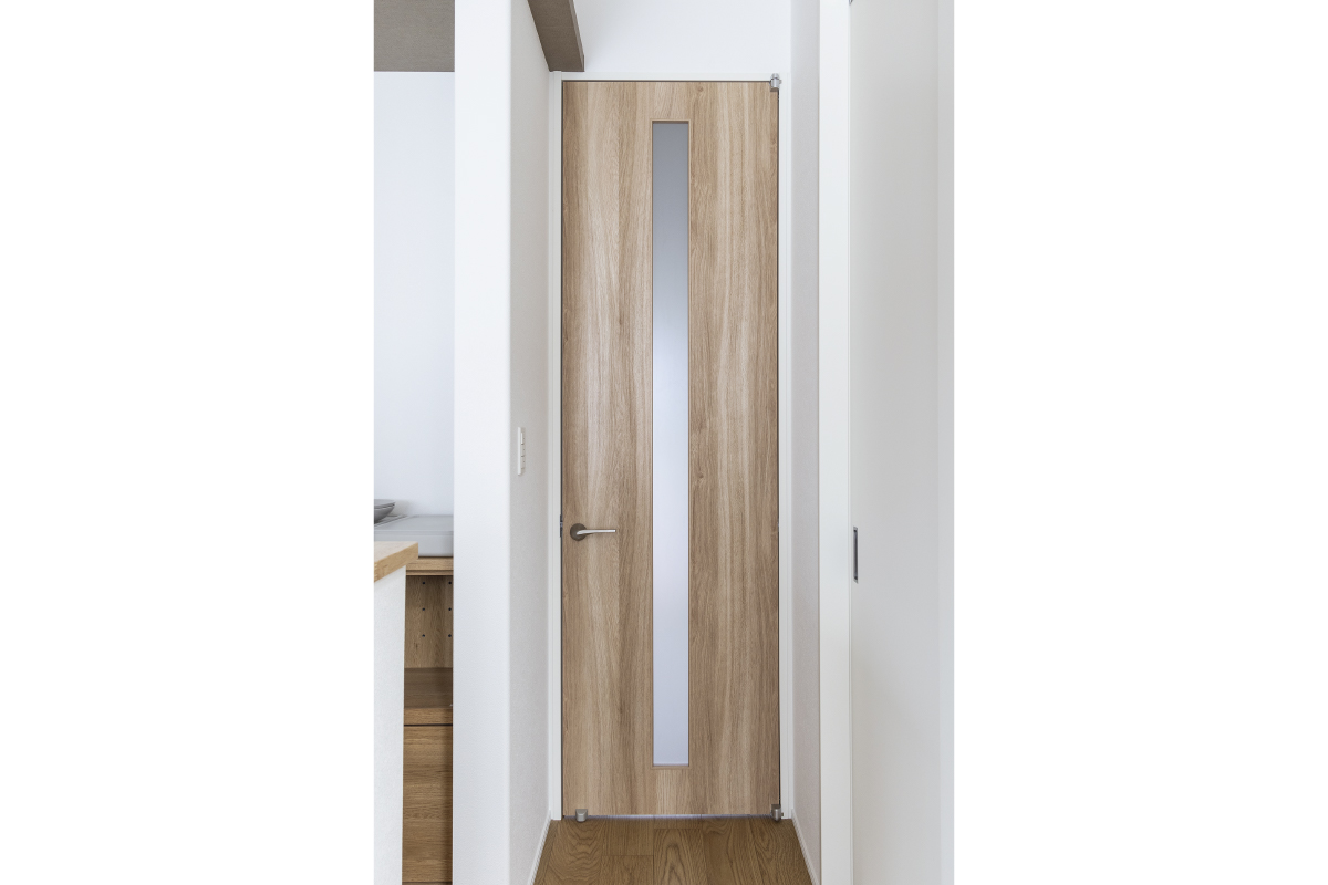 【高さ2.4mのハイドア】