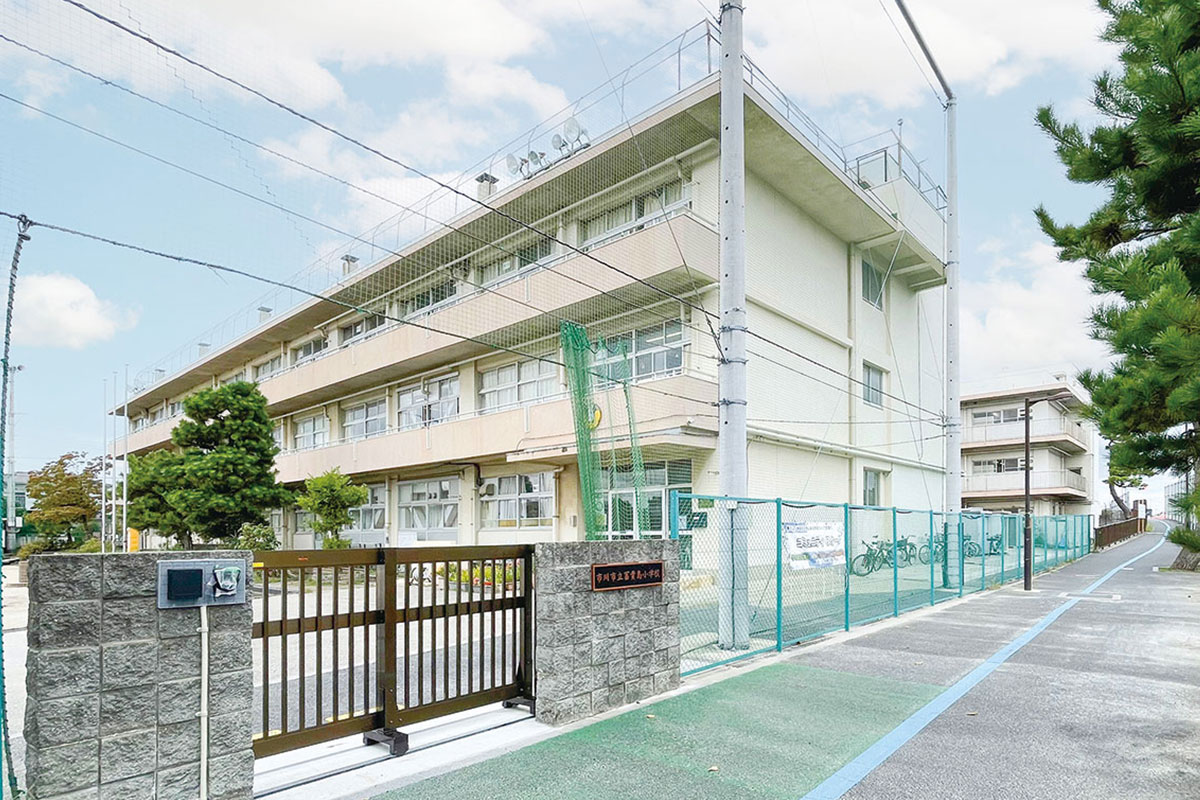 市川市立冨貴島小学校