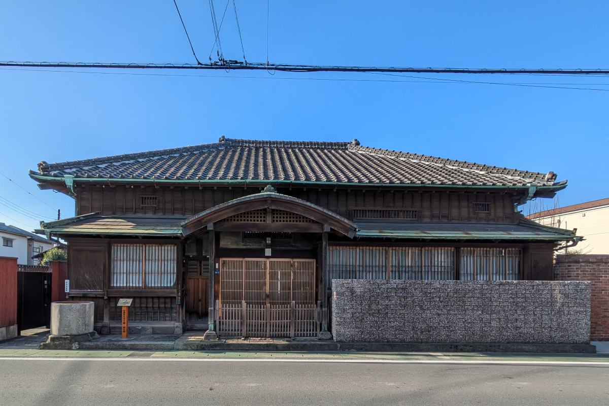 加藤家住宅主屋・煉瓦塀 加藤家住宅主屋・煉瓦塀