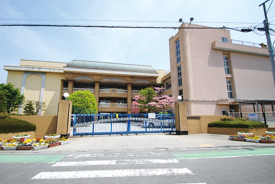 【越谷市立越ヶ谷小学校】 【越谷市立越ヶ谷小学校】