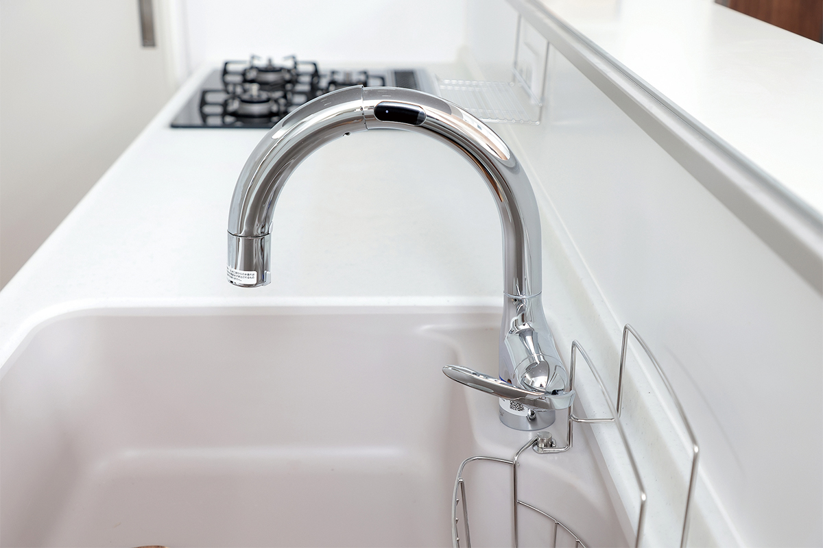 【タッチレス蛇口一体型浄水器】