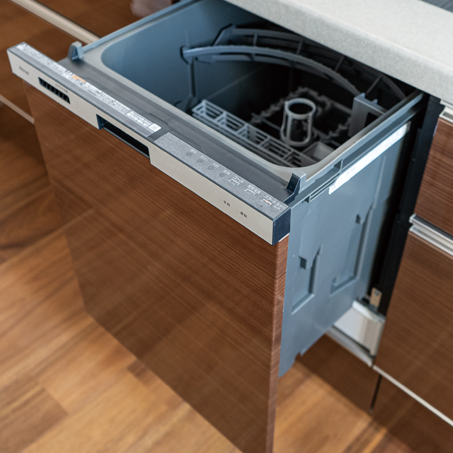 【食器洗浄乾燥機】