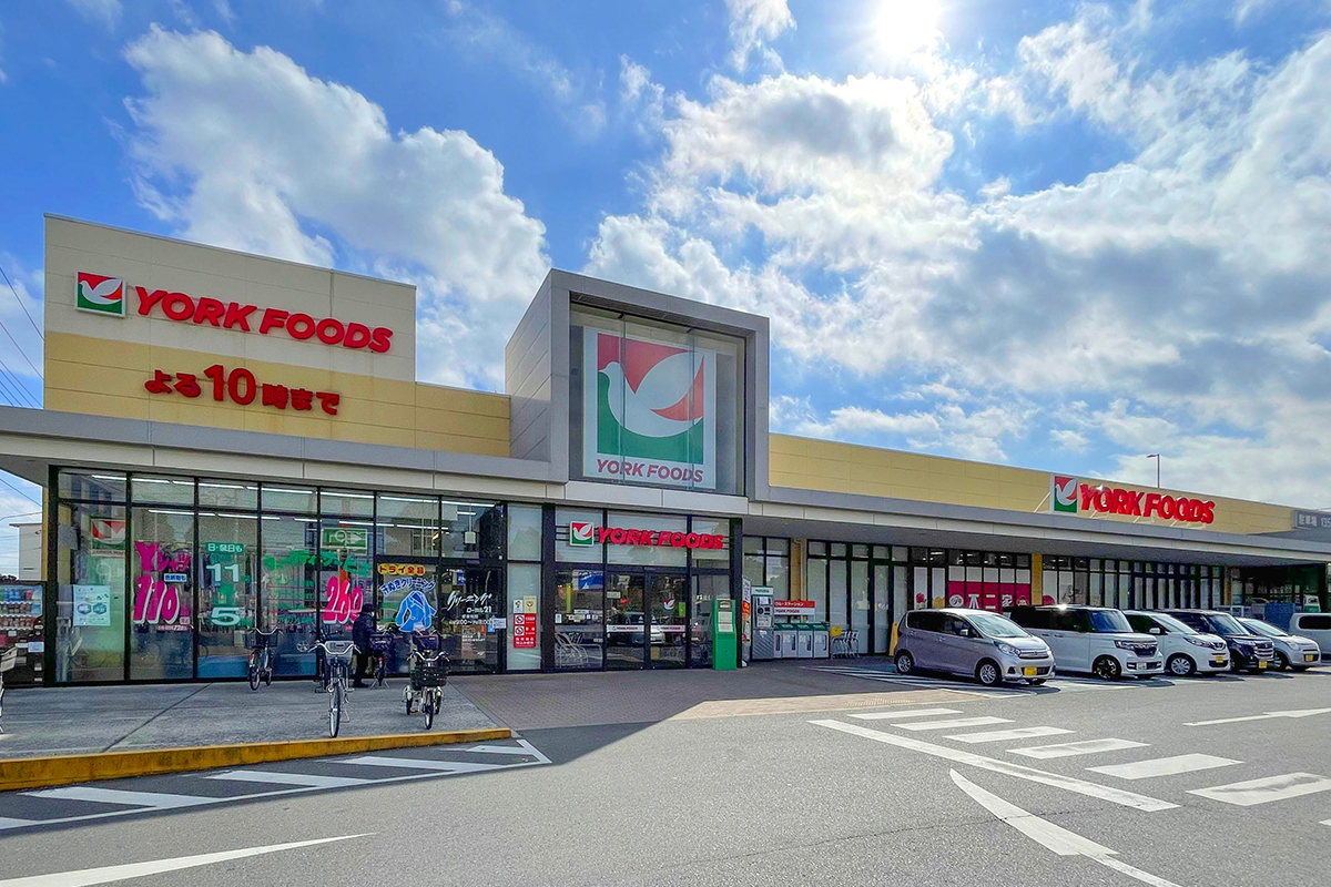 ヨークフーズ六高台店