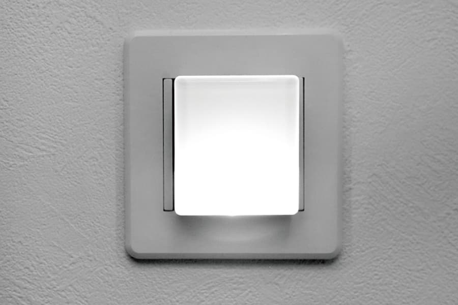 【ナイトライト】