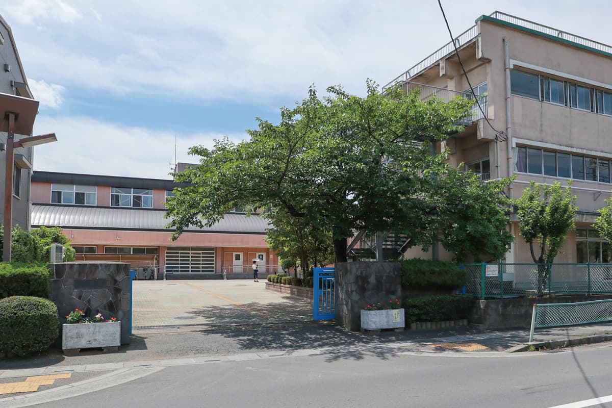 越谷市立南越谷小学校 越谷市立南越谷小学校