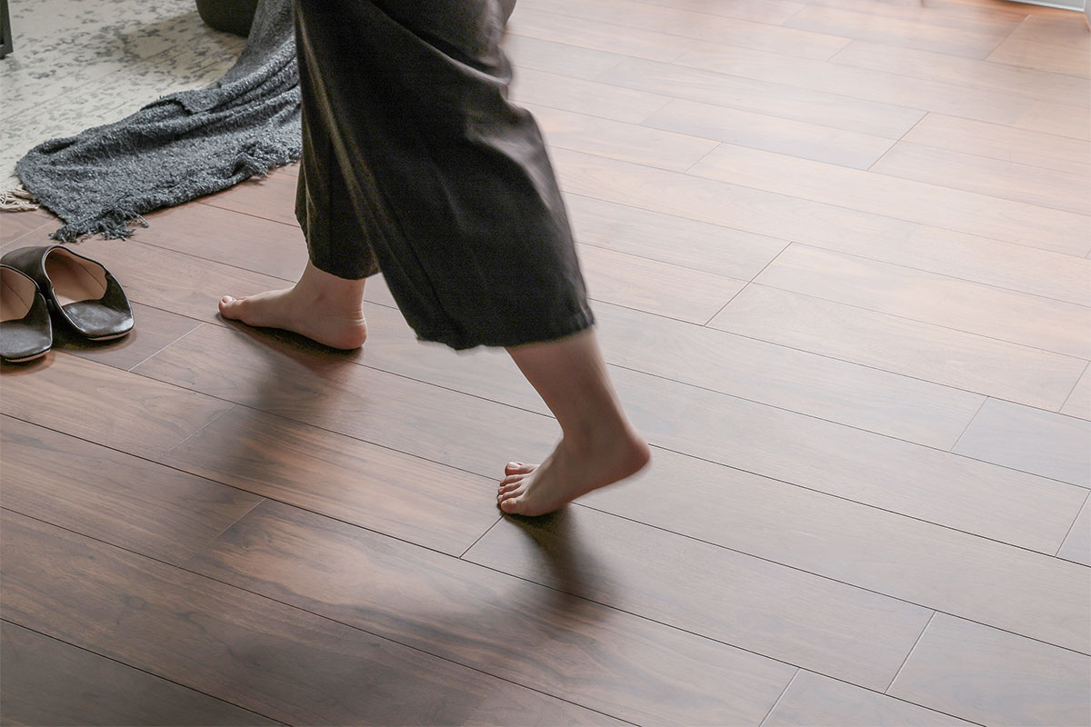 【突板フロア 銘樹モクトーン】