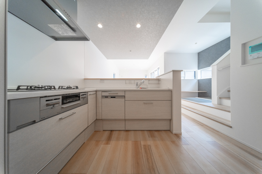 【L型キッチン】