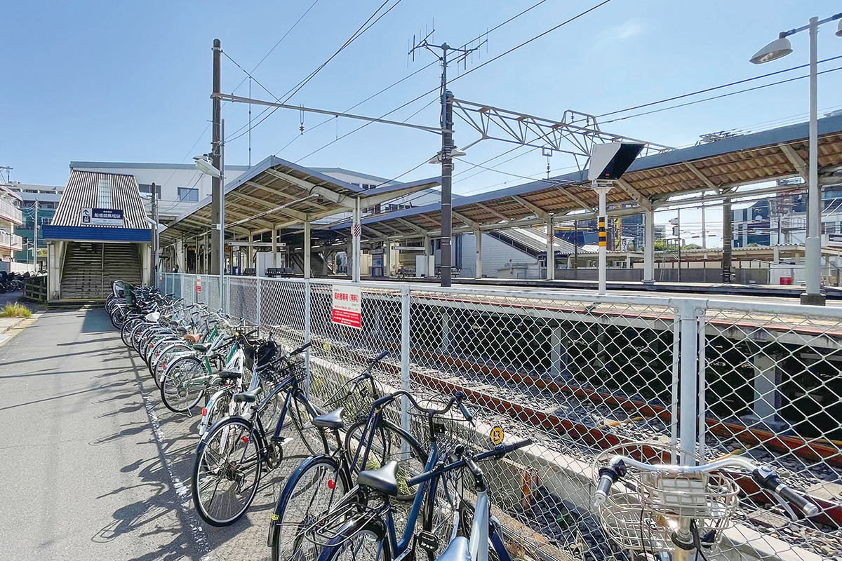 京成本線「船橋競馬場」駅 京成本線「船橋競馬場」駅