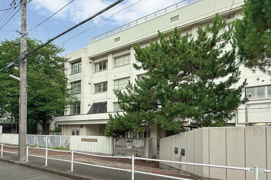 東久留米市立中央中学校 東久留米市立中央中学校