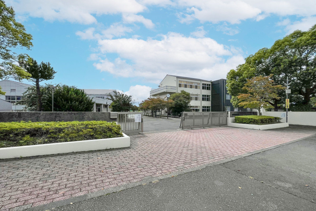 守谷市立けやき台中学校 守谷市立けやき台中学校