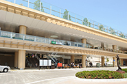 「市川」駅