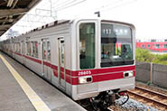 伊勢崎線電車