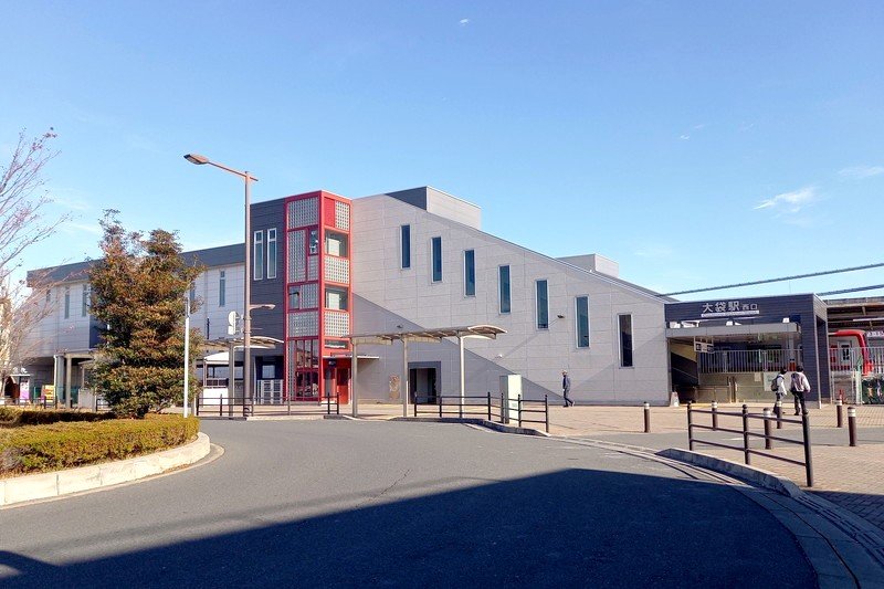 「大袋」駅 西口ロータリー